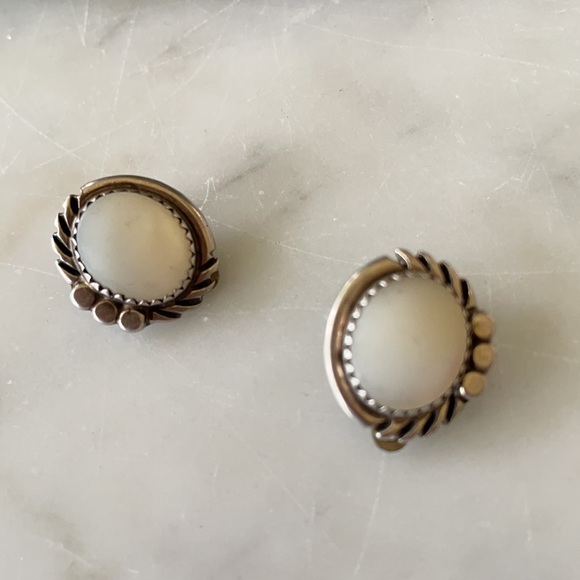 Vintage Native American Clip Earrings - Picture 2 of 7